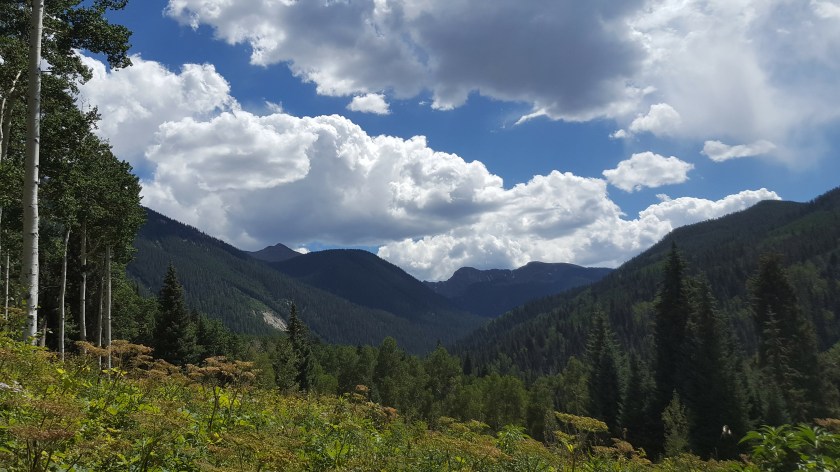 mountain view w layers, clouds, beaver creek co