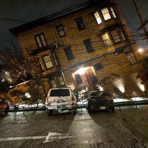 7CC32203-7CCD-4DEE-BAB7-851A2A72F0DA_1_105_c